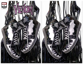 VENOM #1 Mike Mayhew SNEAKERHEAD Variant Set